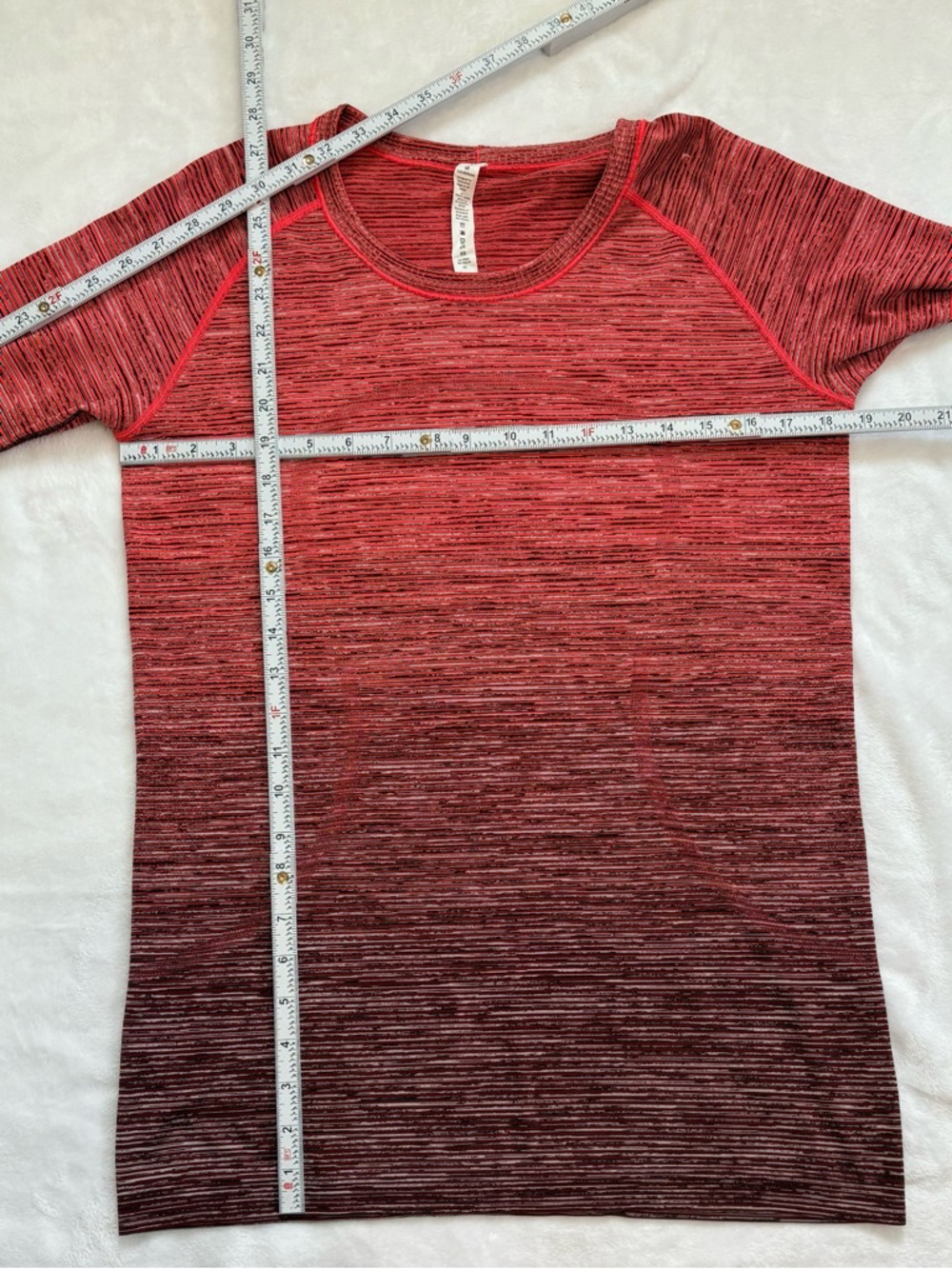 LULULEMON Swiftly Tech Long Sleeve Crewneck Red Alert Womens Size 12 - Picture 9 of 9